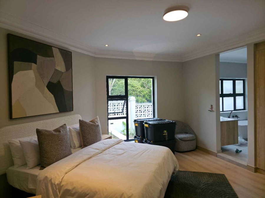 5 Bedroom Property for Sale in Plattekloof Western Cape